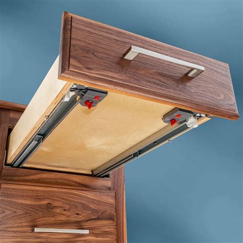 Centerline Lifetime Soft-Close Undermount Drawer Slides