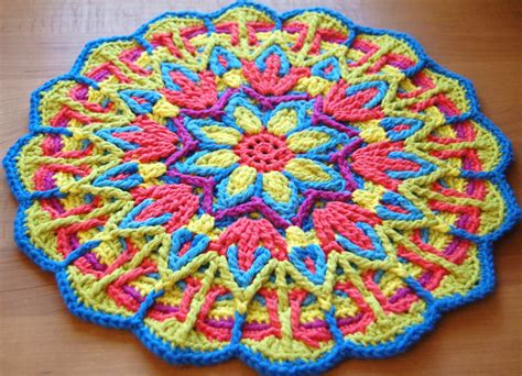 Overlay Crochet Mandala CAL | Petals to Picots