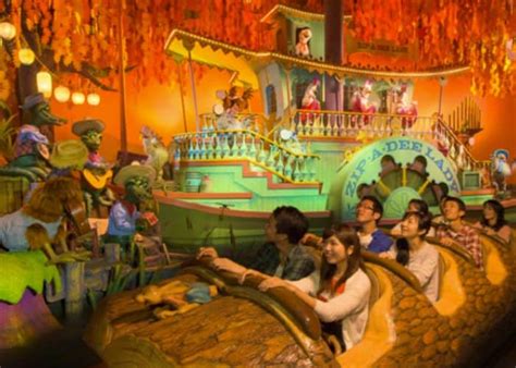 Complete Guide to Tokyo Disneyland Rides and Attractions - Red the Traveler