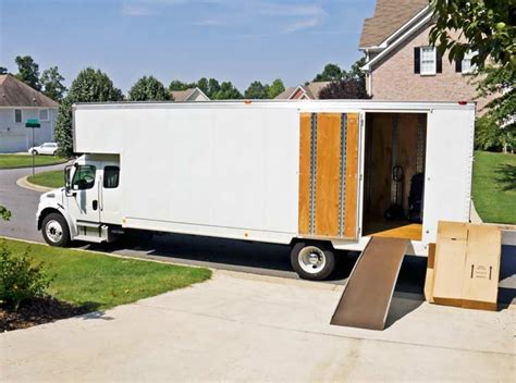 Moving Truck Insurance - Get Multiple Truck Insurance Quotes