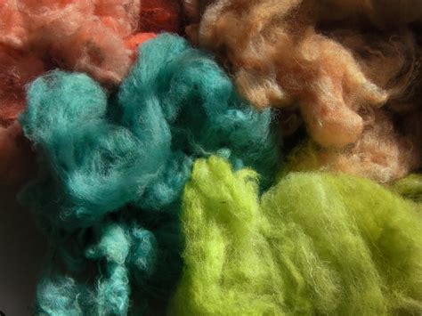 the star box: Wonderful Wool! Dyeing to Spin!