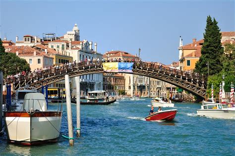 Venice : Ponte dell'Accademia | The Ponte dell'Accademia is … | Flickr