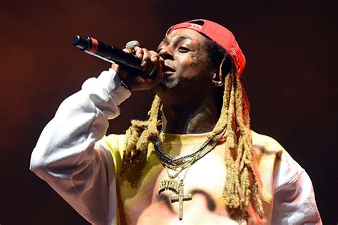 Lil Wayne Hospitalized After Suffering Multiple Seizures, Cancels Las Vegas Show