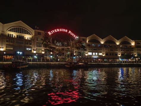 Singapore River Seen from a Night Cruise Boat Editorial Photo - Image of asia, lights: 148759891