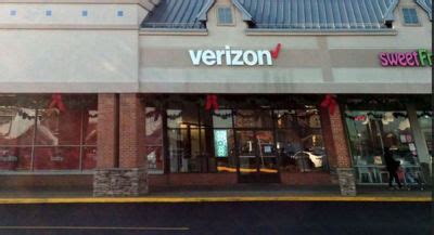 Verizon Wireless at Springfield Plaza VA