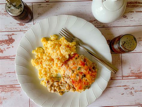 Copycat Bob Evans Sausage Gravy and Biscuit Casserole Recipe » Not Entirely Average