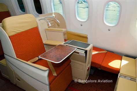 Photos and Videos: Air India’s Boeing 787-8 Dreamliner cabin interiors ...