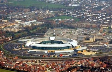 Inside the UK's top secret GCHQ base in Cheltenham - BBC News