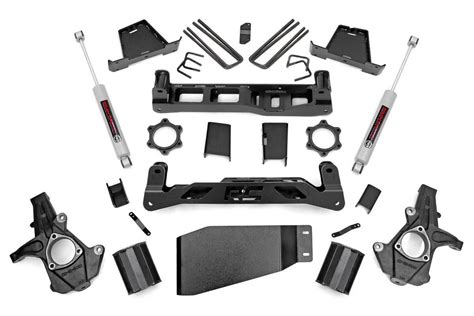 7.5 Inch Lift Kit | Chevy/GMC 1500 4WD (07-13) | Rough Country