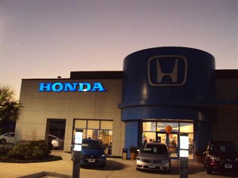 Gunn Honda car dealership in San Antonio, TX 78249 - Kelley Blue Book