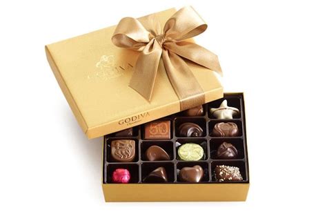 The 11 Best Assorted Boxes Of Chocolates To Give As Gifts