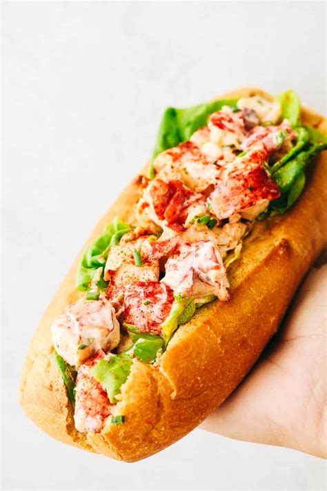 Easy Lobster Roll - Yummy Recipe