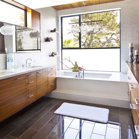 7 Different Bathroom Window Treatments You Might Not Have Thought Of | Martha Stewart