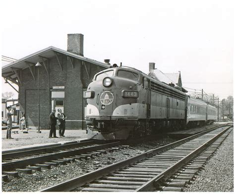 Hamilton train depot restoration begins with relocation