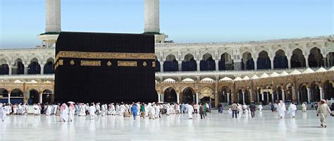 The stays in leading hotels of Makkah offered in our Umrah packages 2018 can be of great benefi ...