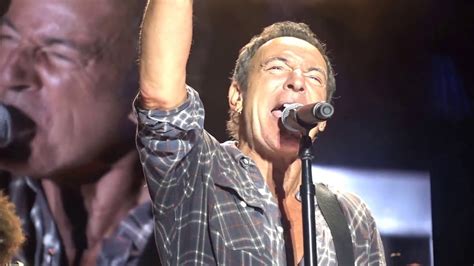 Bruce Springsteen Rosalita Come Out Tonight Hanging Rock Saturday 11 February 2017 mp41 - YouTube