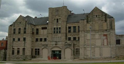 Ghost Adventures Filming at Missouri State Penitentiary - Ghost Hunters Fans Community Website