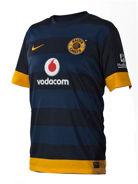 Nike Unveil New Kaizer Chiefs Away Kit For 2012/13 Season | DISKIOFF