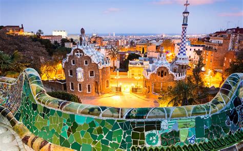 Park Guell Barcelona - Read This Before You Visit Gaudi's Wonder!