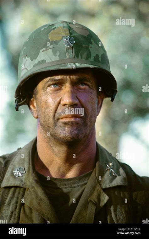 MEL GIBSON, WE WERE SOLDIERS, 2002 Stock Photo - Alamy