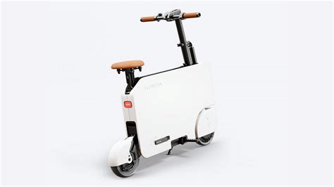 Honda Motocompacto: Unique Foldable Suitcase-Style Mini Electric ...