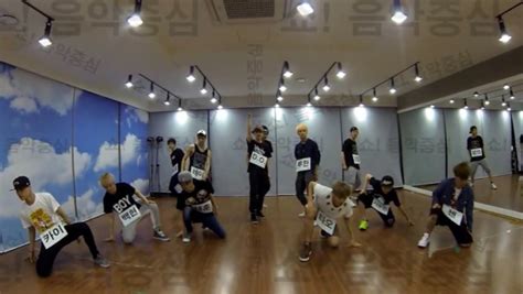 KPop Dance Version: EXO - Growl (dance practice) LEAKED