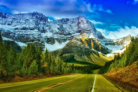 Canada’s Best Motorcycle Rides | Motorcycle Roads