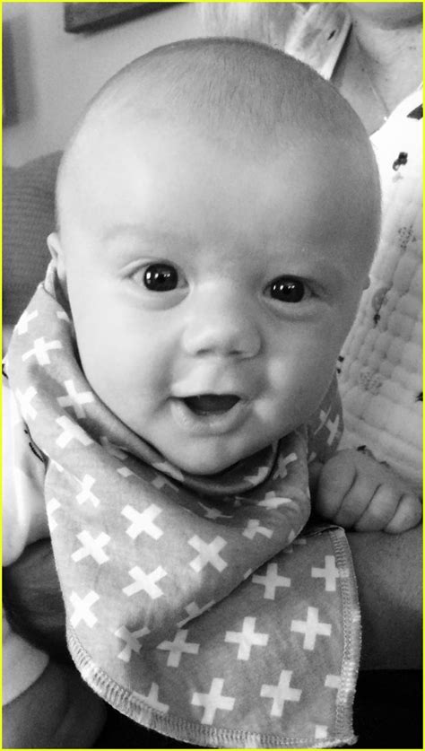 Photo: kelly clarkson shares adorable new photos of her two kids 01 | Photo 3711618 | Just Jared