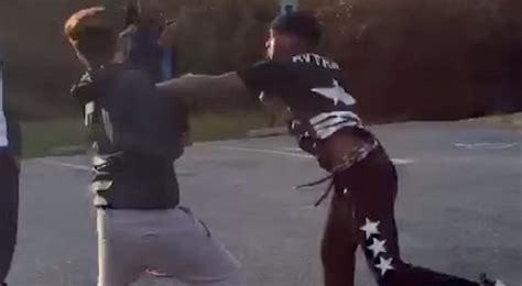 This Is The Best Street Fight You’ll Ever See – Sick Chirpse