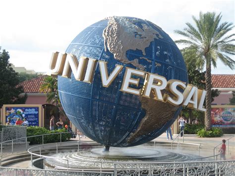 Universal Studios Globe | Universal Studios Florida www.schm… | Flickr