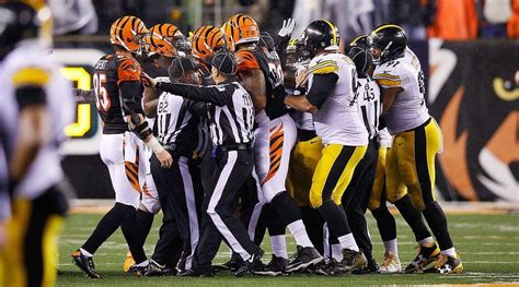 Top 10 most intense NFL rivalries of all time - Sportszion