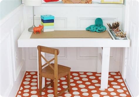 DIY Kids Art Table with Paper Roll - KnockOffDecor.com