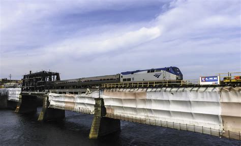 Amtrak Downeaster Train 686 Crossing Merrimack River: The NERAIL New ...