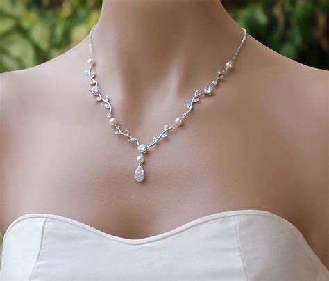 Collier de mariée en cristal de vigne collier de mariage en | Etsy France | Perhiasan pengantin ...