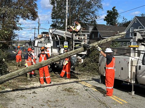 Storm Fiona: Nova Scotia premier tours ‘heartbreaking’ aftermath in ...