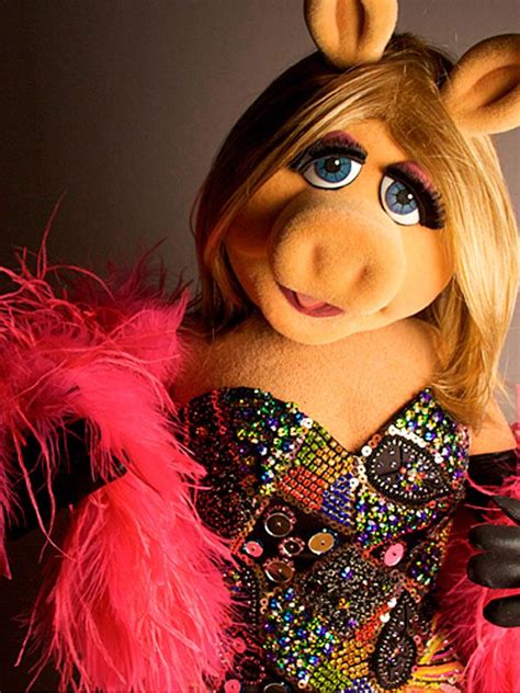175 best Diva aka Miss Piggy images on Pinterest | Miss piggy, The muppets and Jim henson
