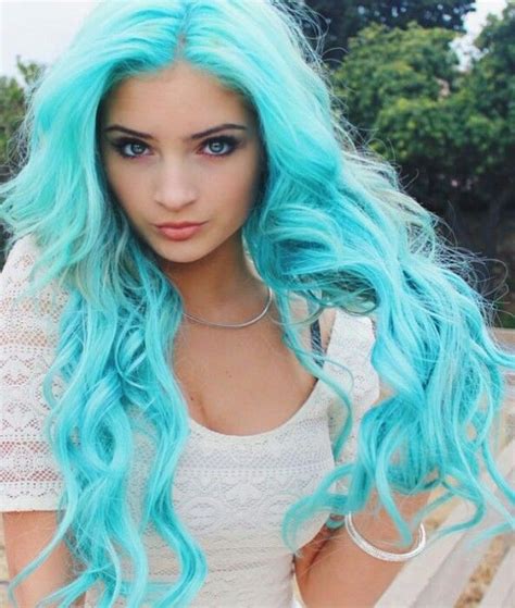 Blue Turquoise Hair Dye / Get a Turquoise Hair Dye To Stand Out In The ...