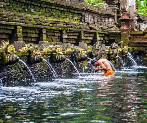 Top Three Must-See Temples in Ubud, Bali - Alaya | Alaya Hotels & Resorts