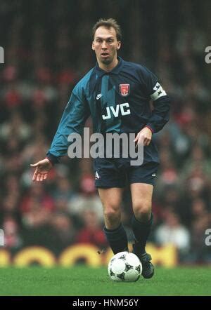 DAVID PLATT ARSENAL FC 03 March 1997 Stock Photo - Alamy