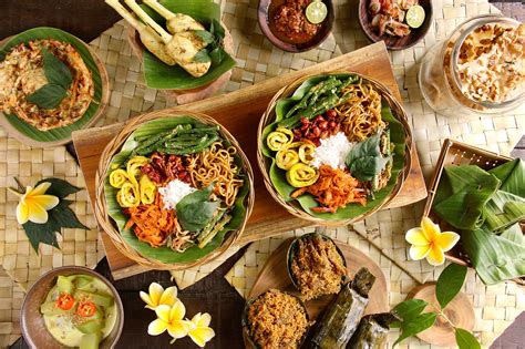 Food and Dining in Bali - Bali travel guide – Go Guides