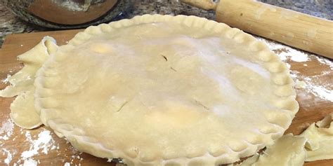 SOUTHERN APPLE PIE - The Southern Lady Cooks