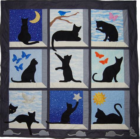 Looking Out Kitty Quilt/Wallhanging PDF