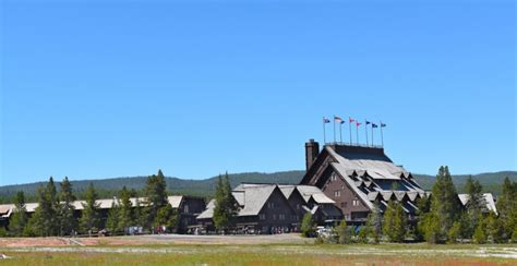 The Best Hotels in Yellowstone, MT - Discovering Montana