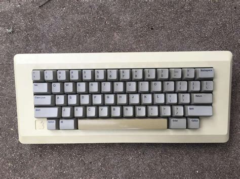 RARE EARLY PRE-PRODUCTION 1983 Apple Macintosh 128k 512k Plus Keyboard ...