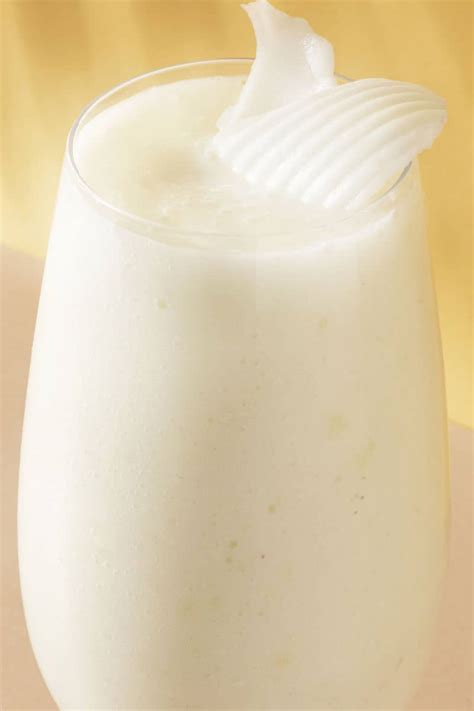 Coconut Milk Smoothie- Just 3 ingredients! - The Big Man's World