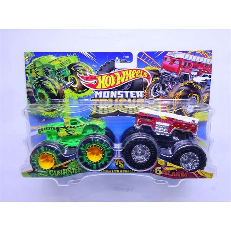 Hot Wheels Monster Trucks Gunkster vs 5 Alarm | Shopee Malaysia