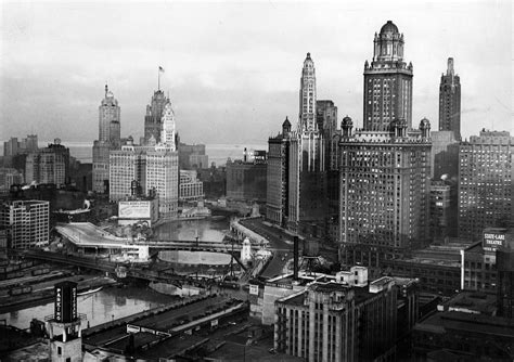 1931 Chicago Skyline restored and remastered Chicago Tours, Downtown Chicago, Chicago Photos ...