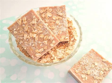 Exfoliating Cinnamon Oatmeal Soap Bar Recipe - Get Green Be Well