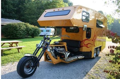 This motorcycle camper | Motorcycle campers, Trike motorcycle, Camper