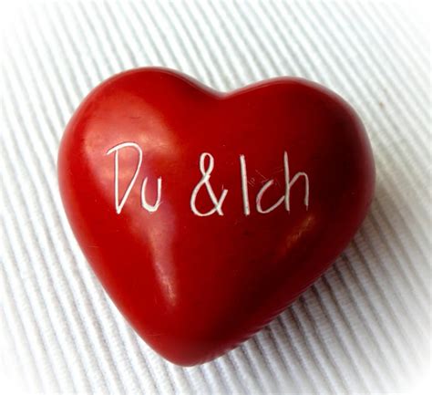 du and ich red heart table decor free image | Peakpx